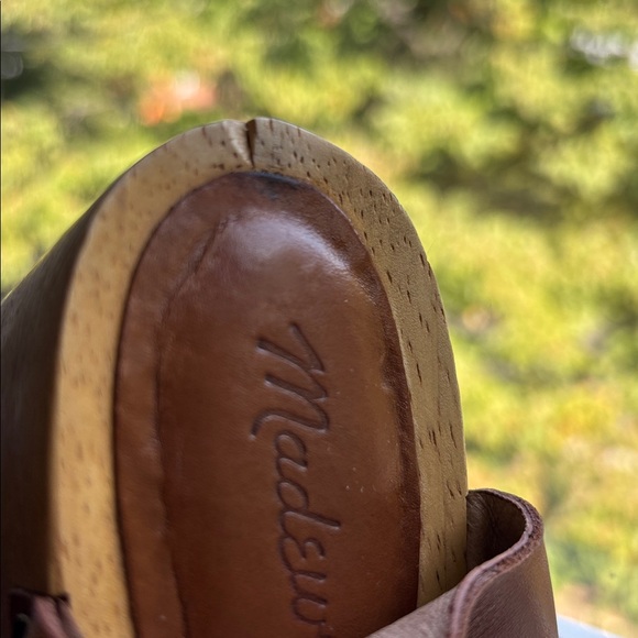 Madewell The Sigrid Strappy Clog Sandals in English Saddle - Picture 14 of 16